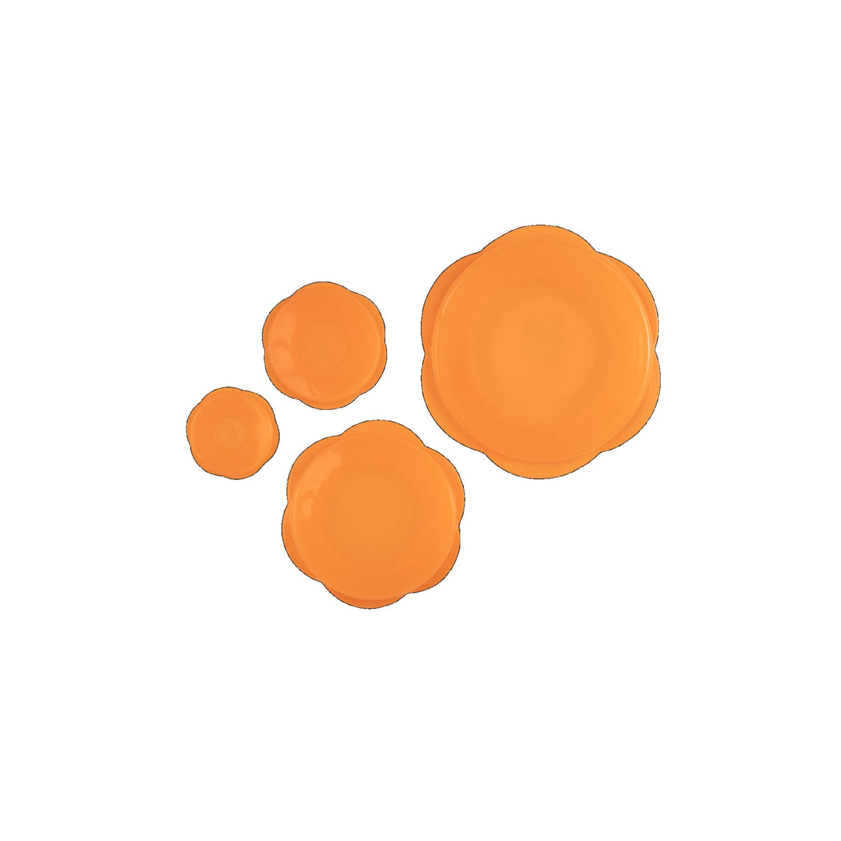 Set aus drei orangen Silikondeckeln in verschiedenen Größen mit flexibler Passform.